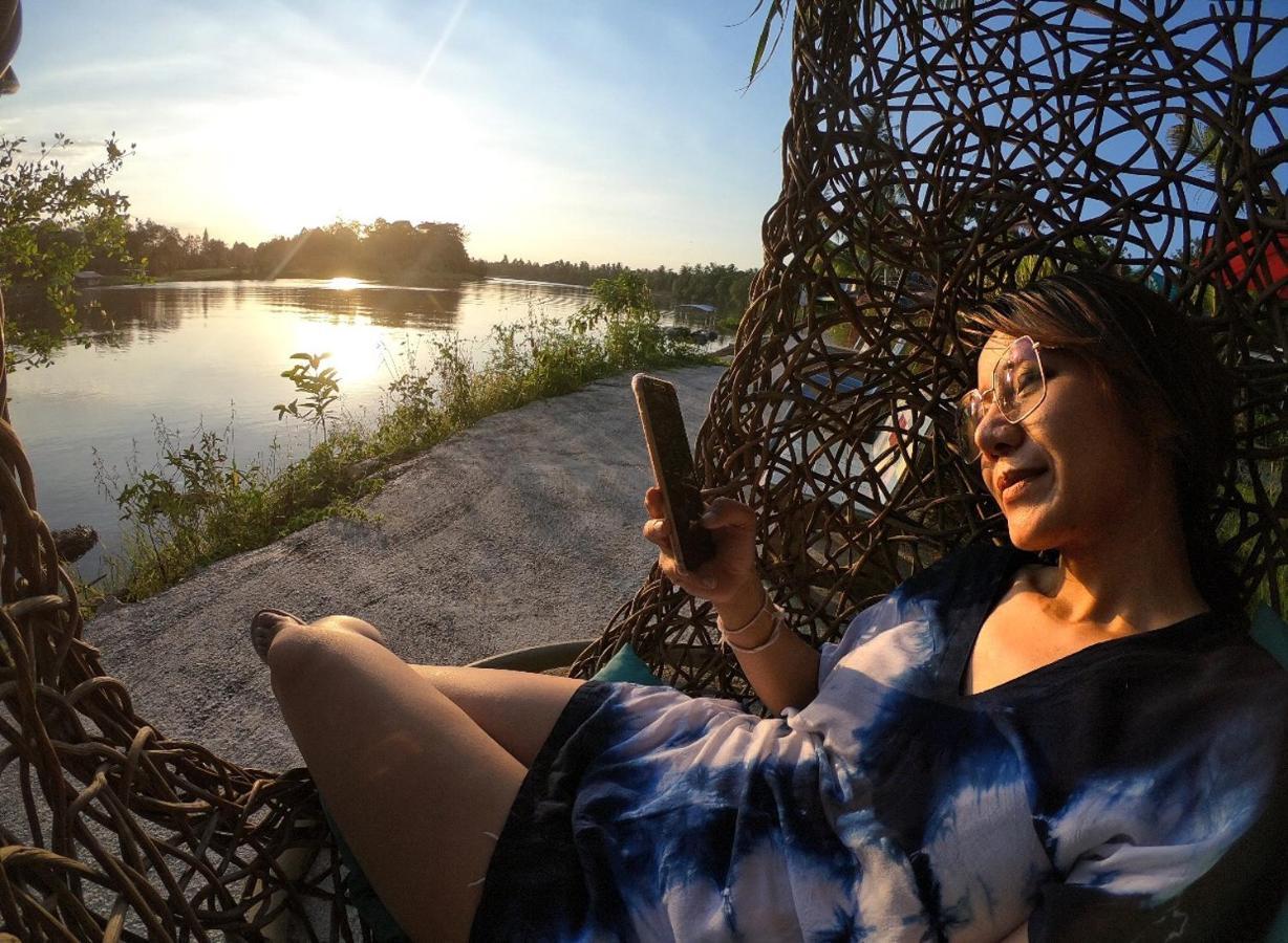 Baantia Chomtawan Bed and Breakfast Surat Thani Exteriör bild