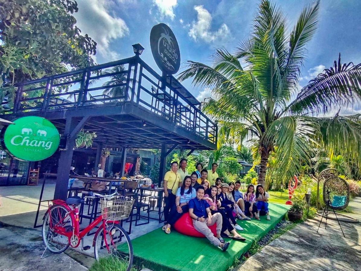 Baantia Chomtawan Bed and Breakfast Surat Thani Exteriör bild